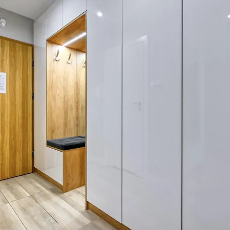 Nadrzeczna, Sun & Snow * Karpacz