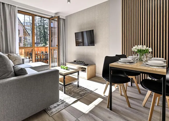 Nadrzeczna, Sun & Snow * Karpacz